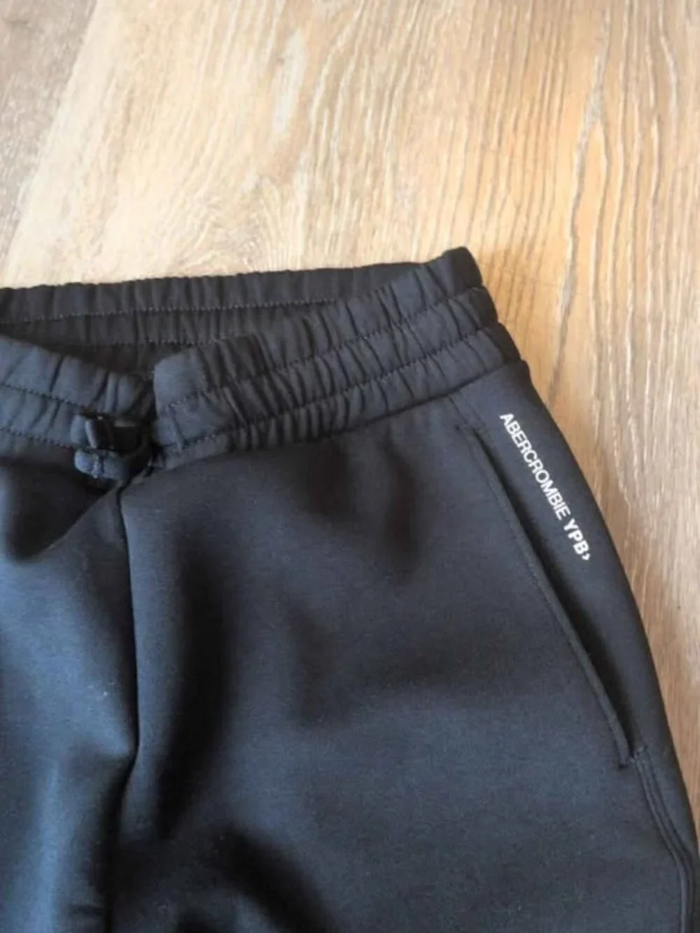 Abercrombie Kids YPB Black Joggers Size 9/10